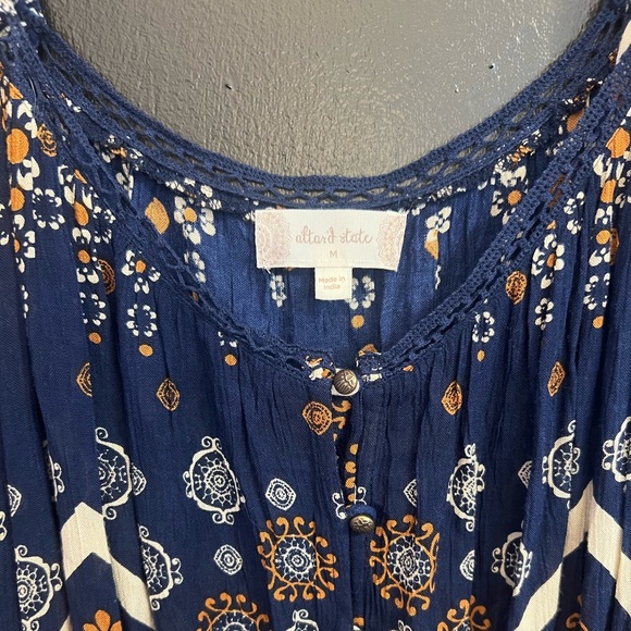 alter’d state Navy and Tan Maxi Dress with Paisley Print - Picture 3 of 4